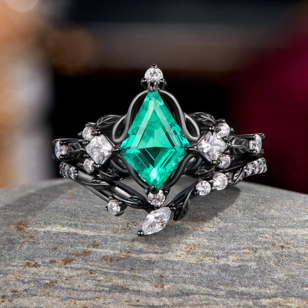 Enchanted Kite Cut Emerald Black Gold Bridal Ring Set